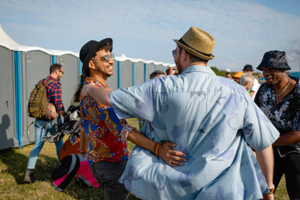 Best High-end porta potty rental  in Hollister, MO